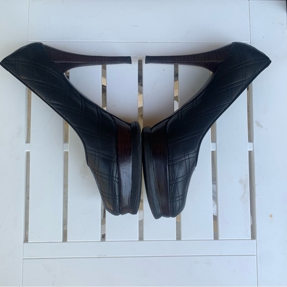 Stuart Weitzman Women’s Quilted Leather Heels Sz 6.5 Shoes Dress Stiletto Pumps - Picture 6 of 11